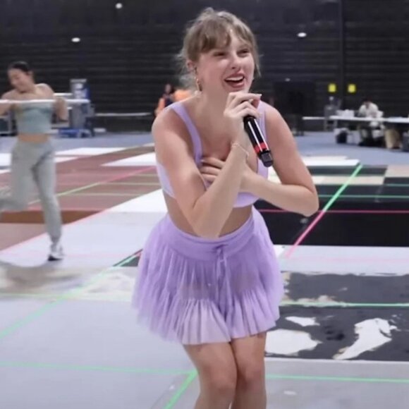 New Popflex Pirouette Skort Digital Lavender Viral Taylor Swift Skirt M Medium - Picture 4 of 11